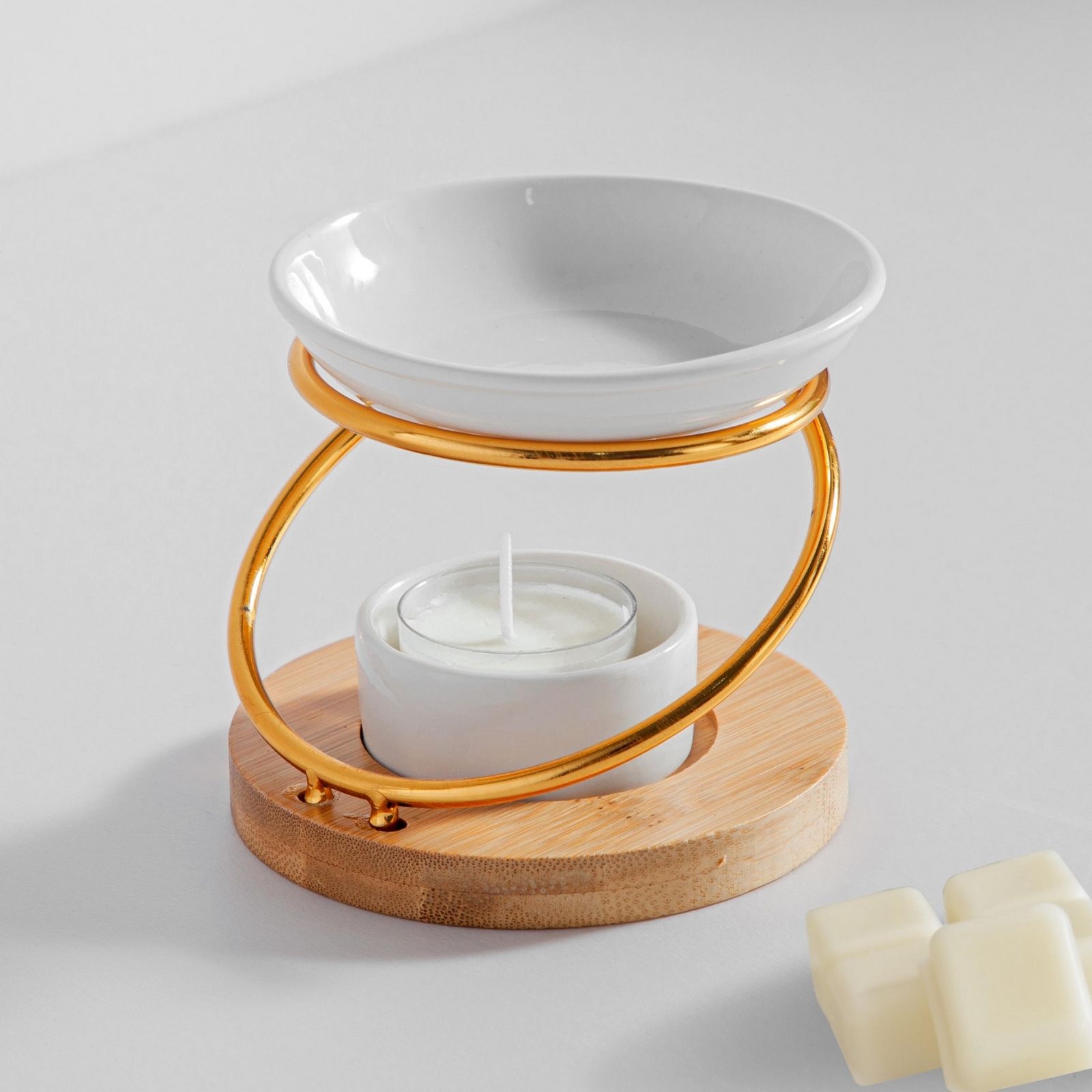 Brûle-parfum épuré en céramique et métal au design minimaliste, Hula — Atelier Clair-Obscur